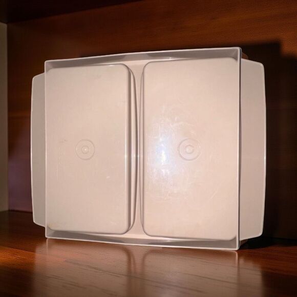 Vintage Almond Tupperware Deviled Egg Carrier & Lid #723-3 - Picture 2 of 3